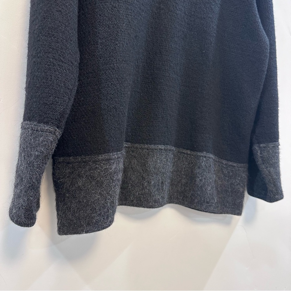 Peruvian Connection Black V-Neck Sweater 100%
Alpaca Knit Size s Women's - Picture 2 of 7